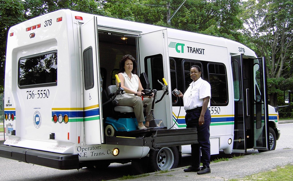 Wheelchair Assistance | Wheelchair lift vans
