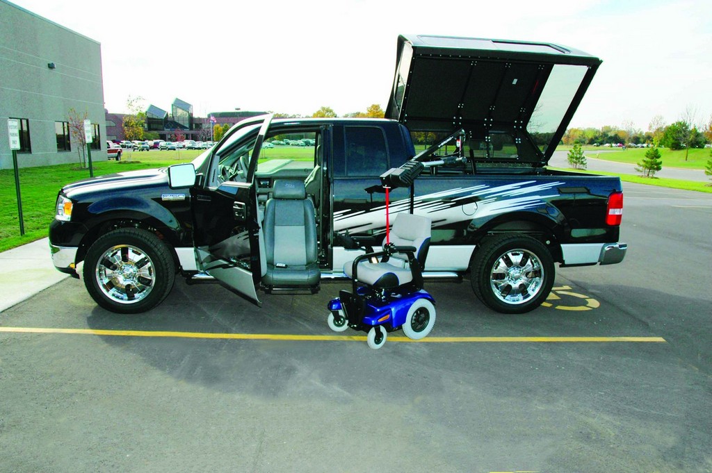 Wheelchair Assistance | Free wheel chair lift van