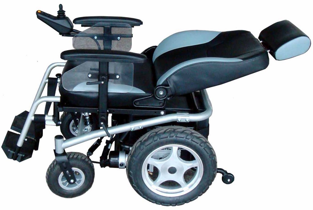 rear wheel drivr power chair, rear wheel drive power chair, authorized power wheelchair lift dealer, renegade power wheelchair
